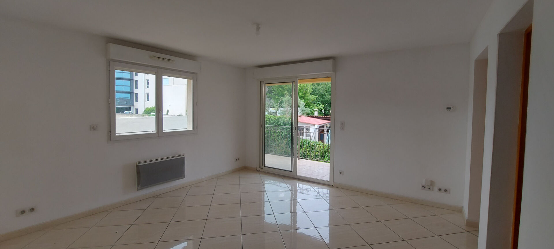 Photo Appartement Gardanne 3 pièces 64.11 m² image 2/5