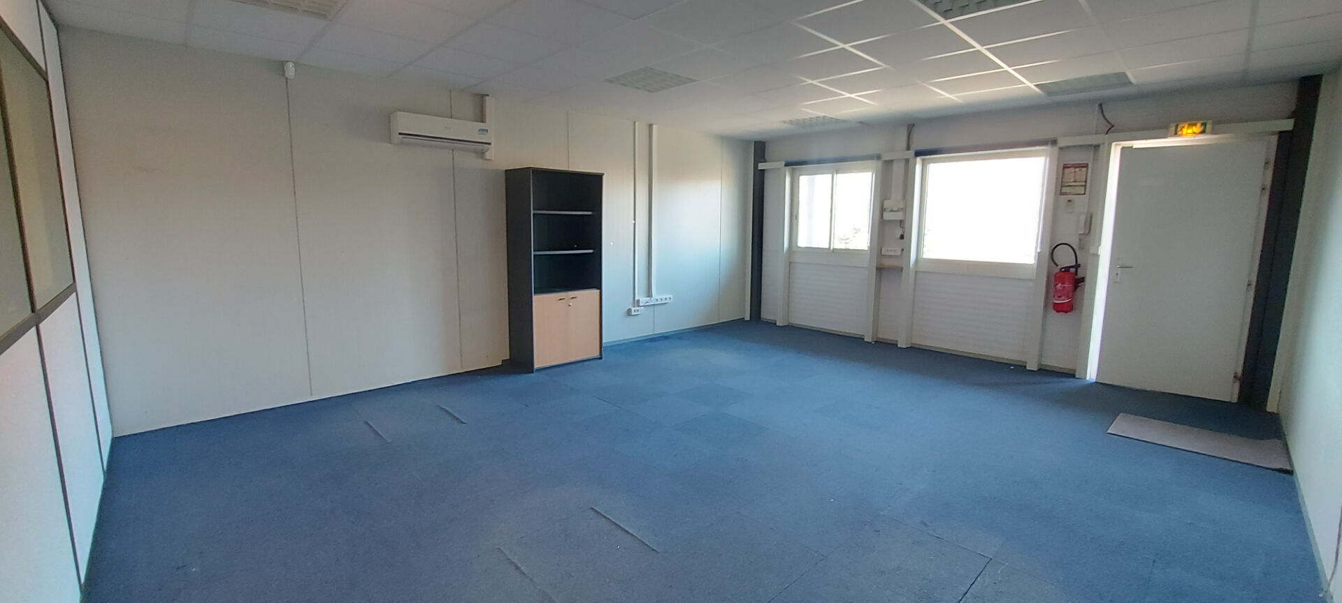 Photo Bureaux Gardanne  51 m² image 2/3