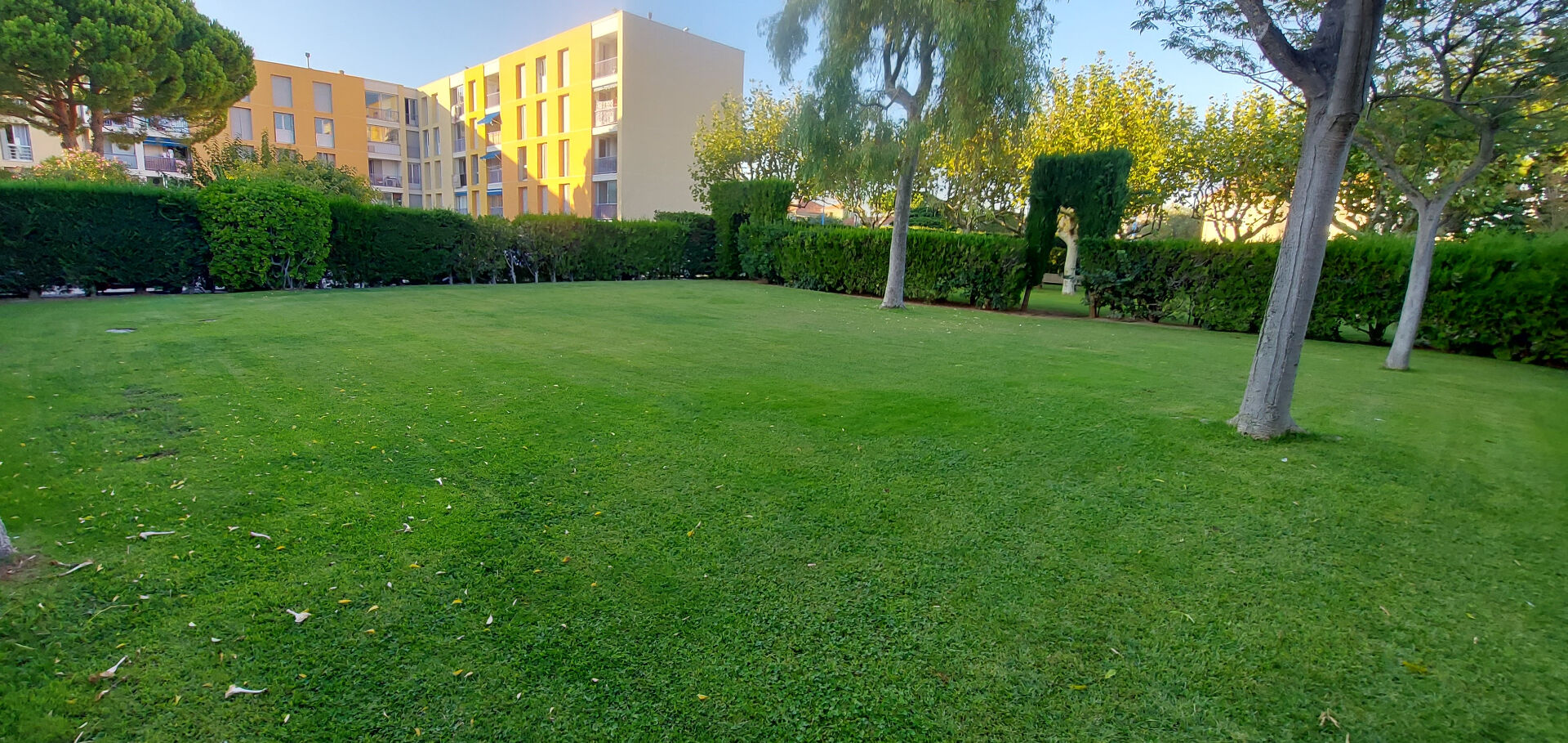 Appartement  5 pièces 82 m² + loggia + parking