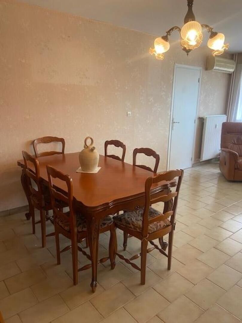 Photo Vitrolles -T4 lumineux avec balcon et une cave image 4/6