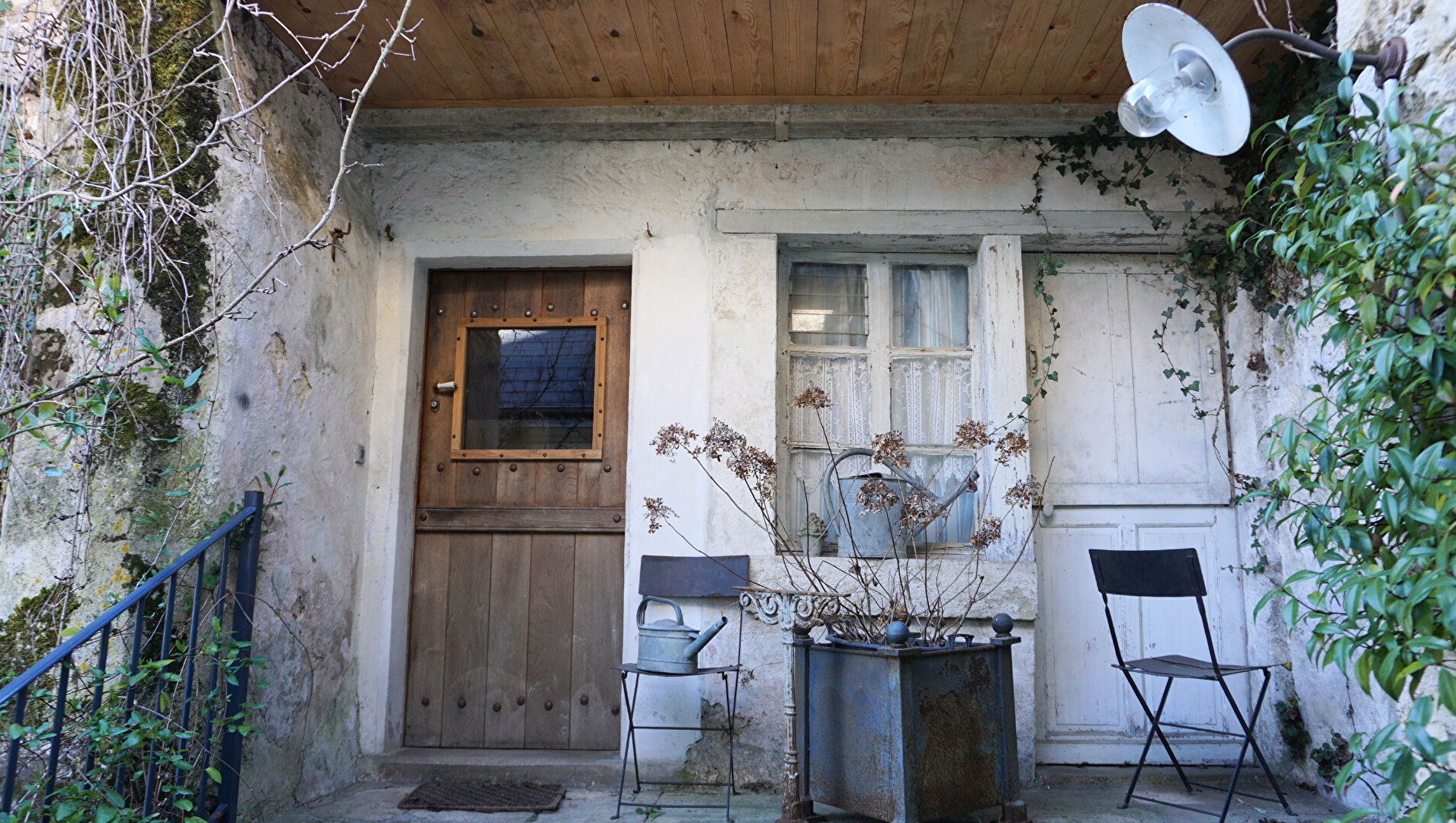 Photo DEUX MAISONS DE CARACTERE A FERRIERE LARCON SUR 2300M2 image 3/6