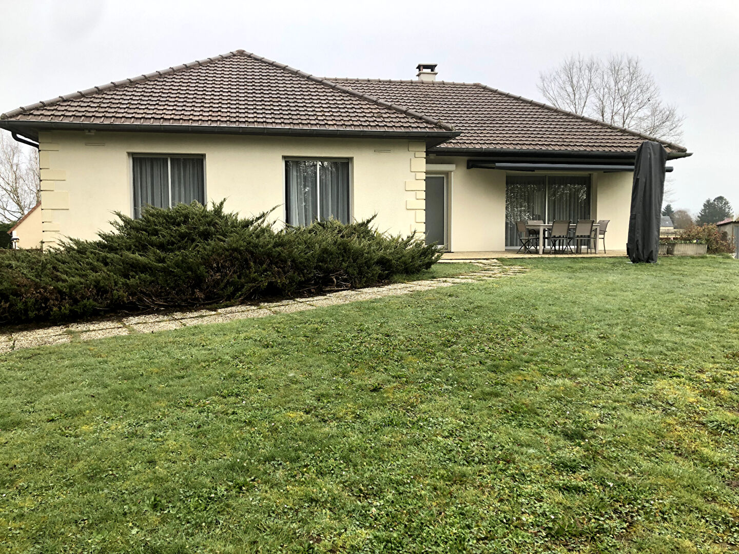 Photo Maison Savigne Sur Lathan 6 pièce(s) 138 m2 image 2/6