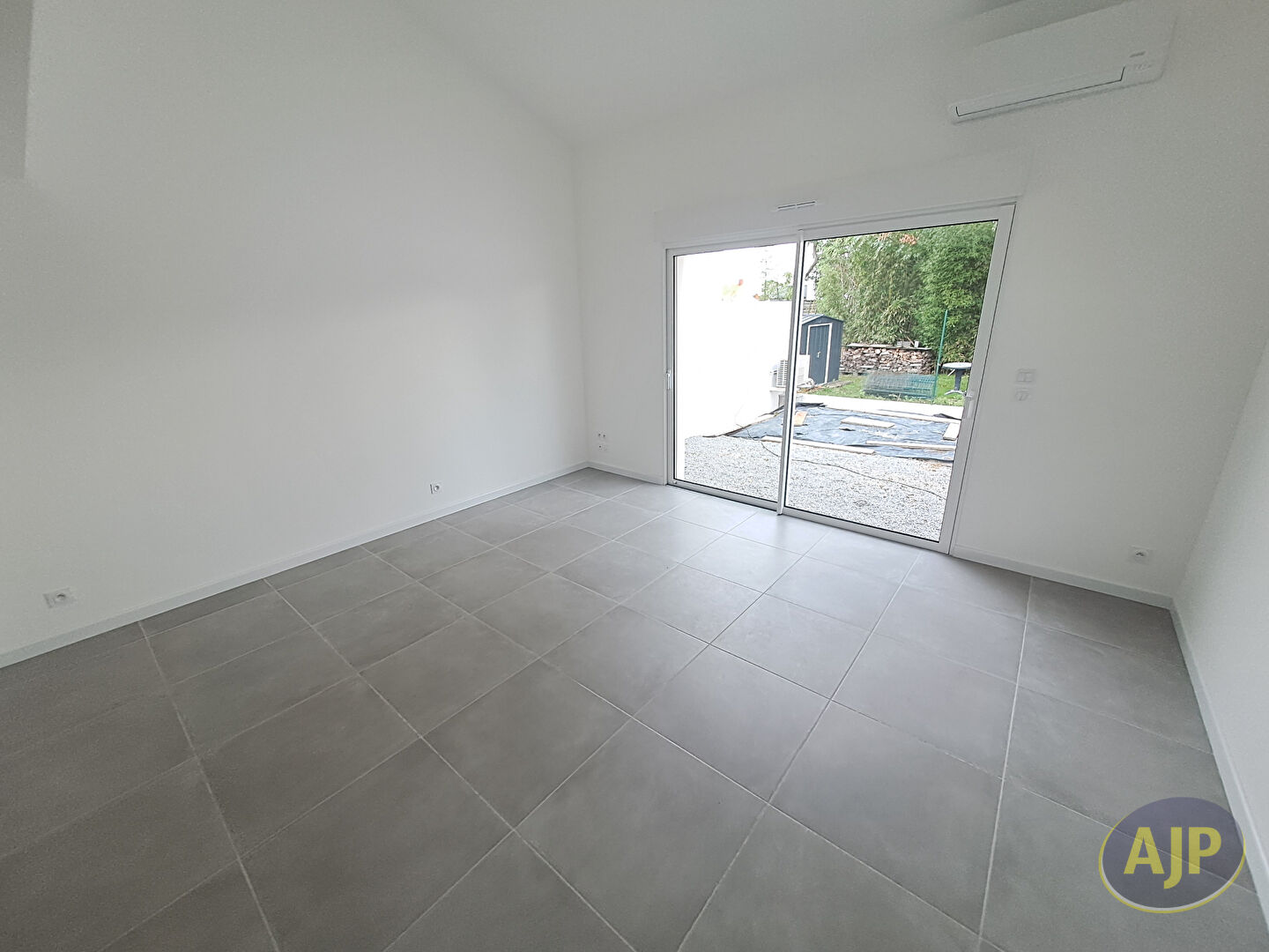 CHALLANS - Maison neuve - photo 4
