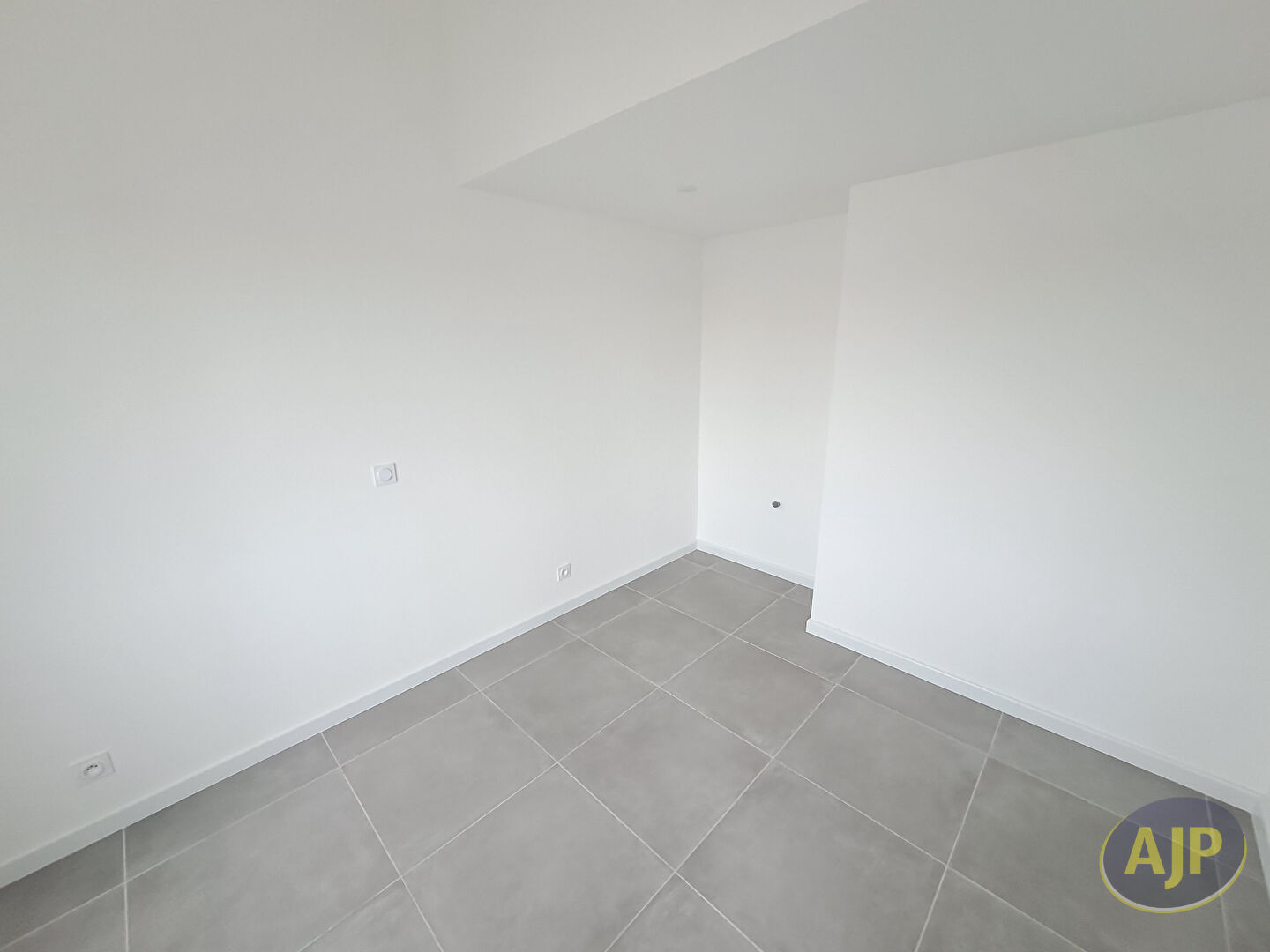 CHALLANS - Maison neuve - photo 5
