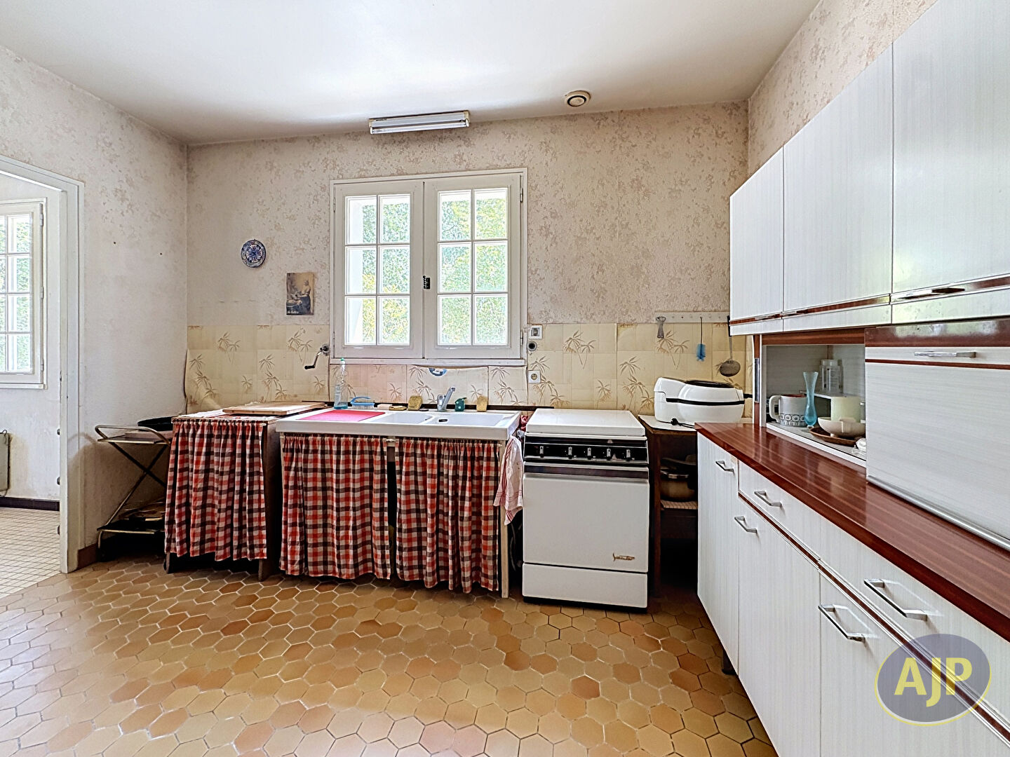 Maison + gîte attenant sur terrai arboré - photo 4