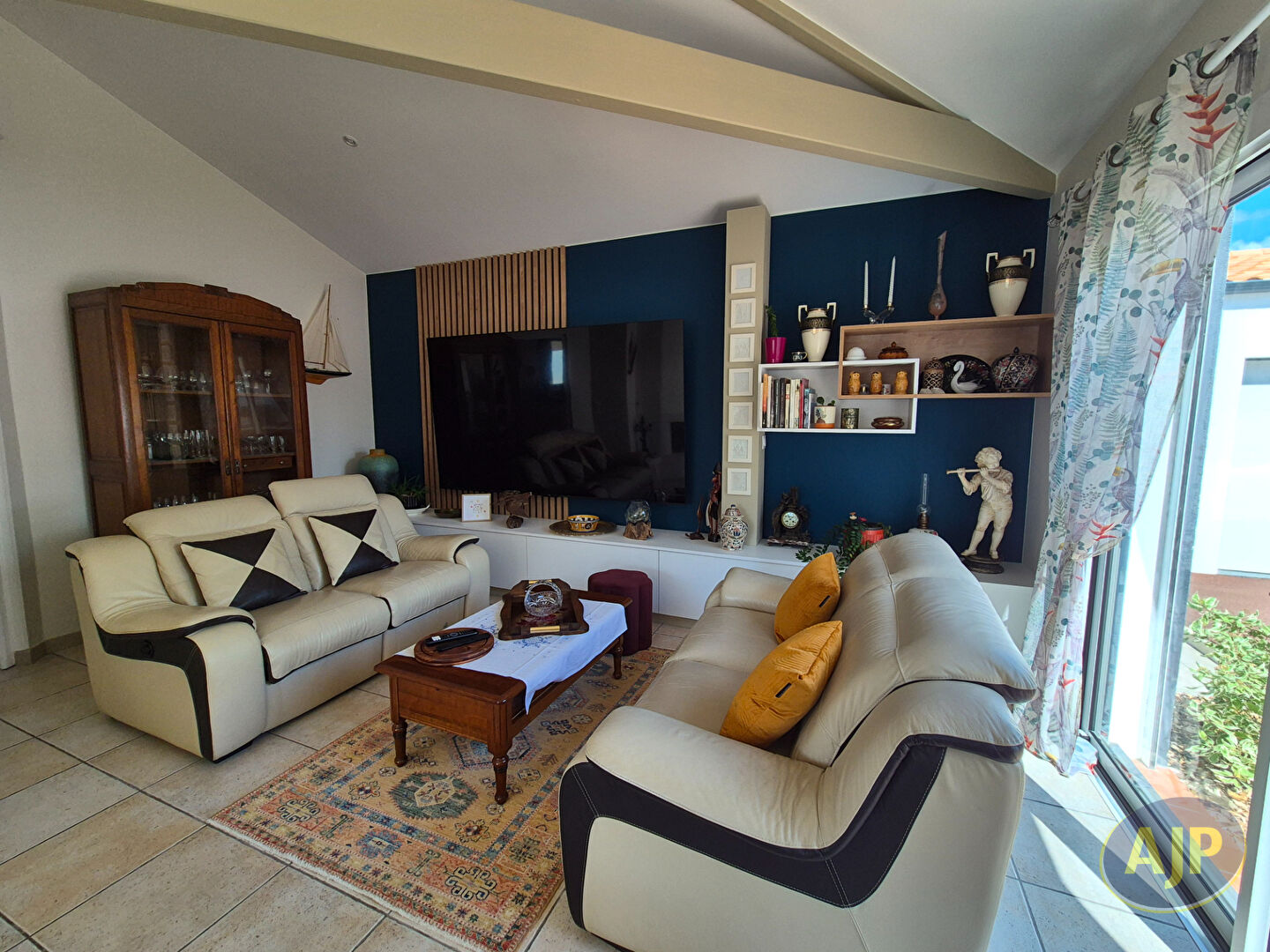 Centre ville Challans 192 m2 / 3 chambre / 2 garages / terrain 1000 m² - photo 8