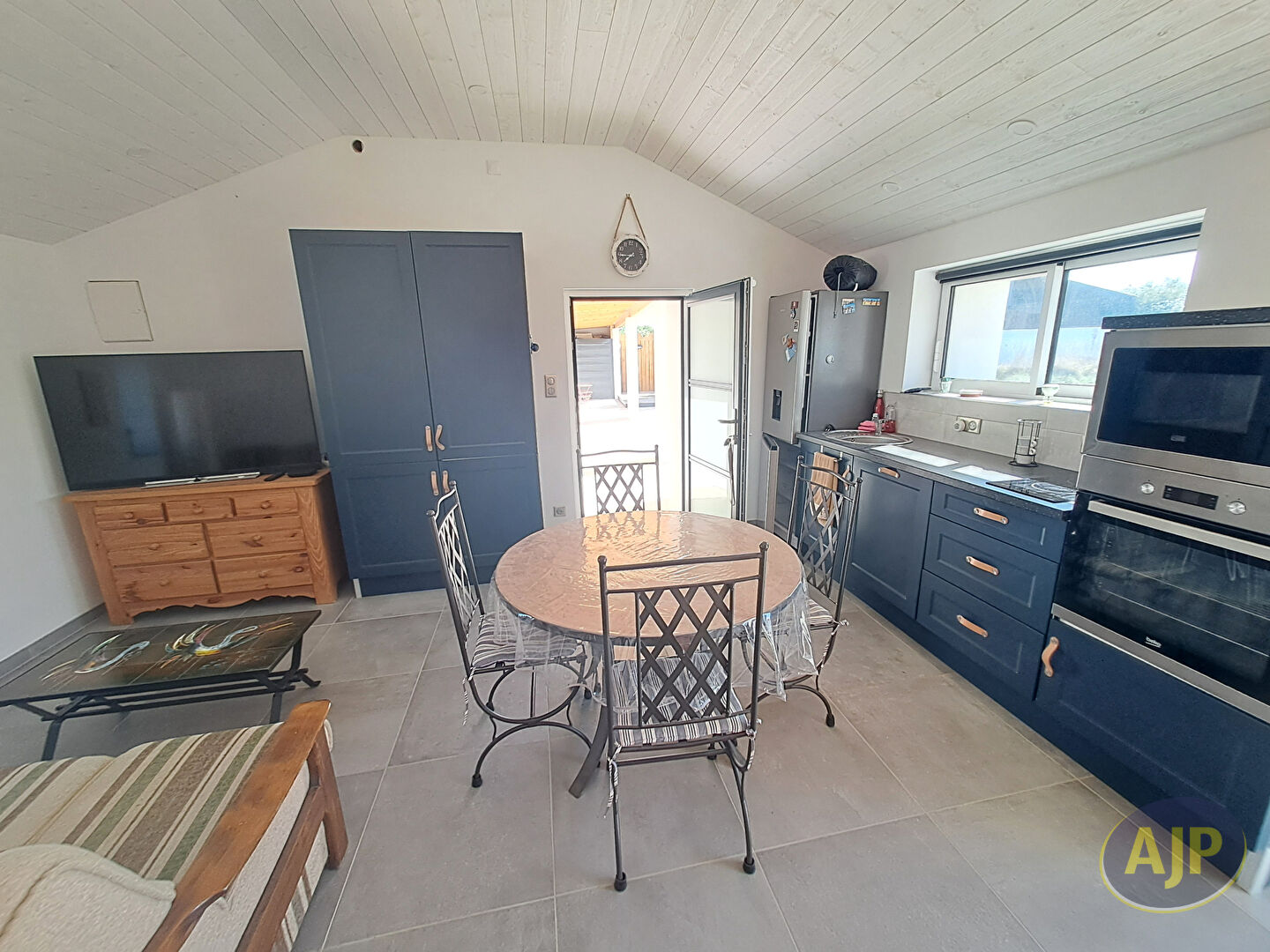 CHALLANS - Maison rénovée - photo 13
