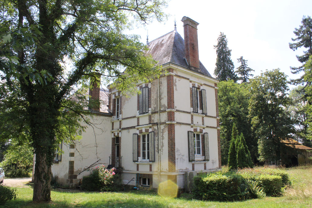 Demeure Saint Sauveur En Puisaye sur 3 hectares SaintSauveurenPuisaye 89520 Demeure Saint Sauveur En Puisaye sur 3 hectares SaintSauveurenPuisaye 89520