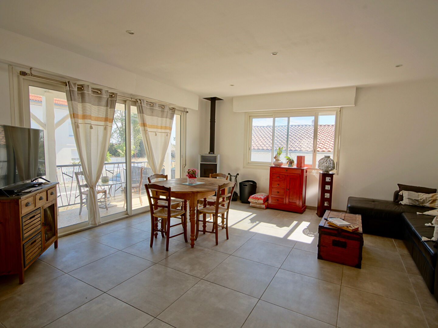 Photo Maison - 5 pièces 133m² - image 2/6