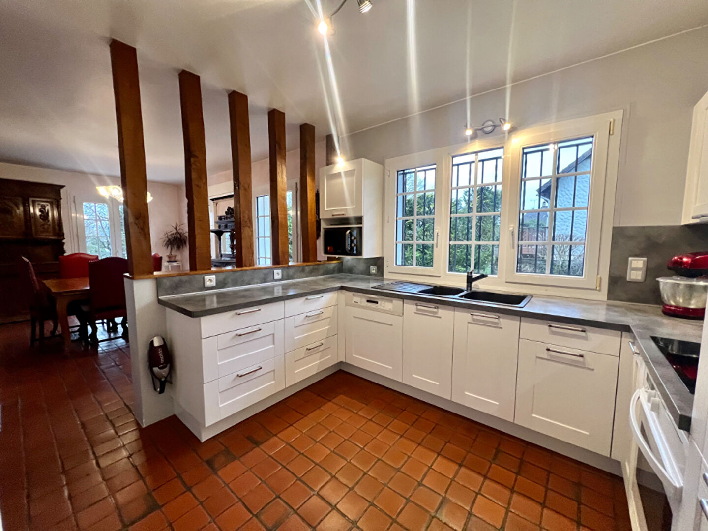 Photo À COUPER LE SOUFFLE ! À DEUX PAS DE LA GARE image 6/6