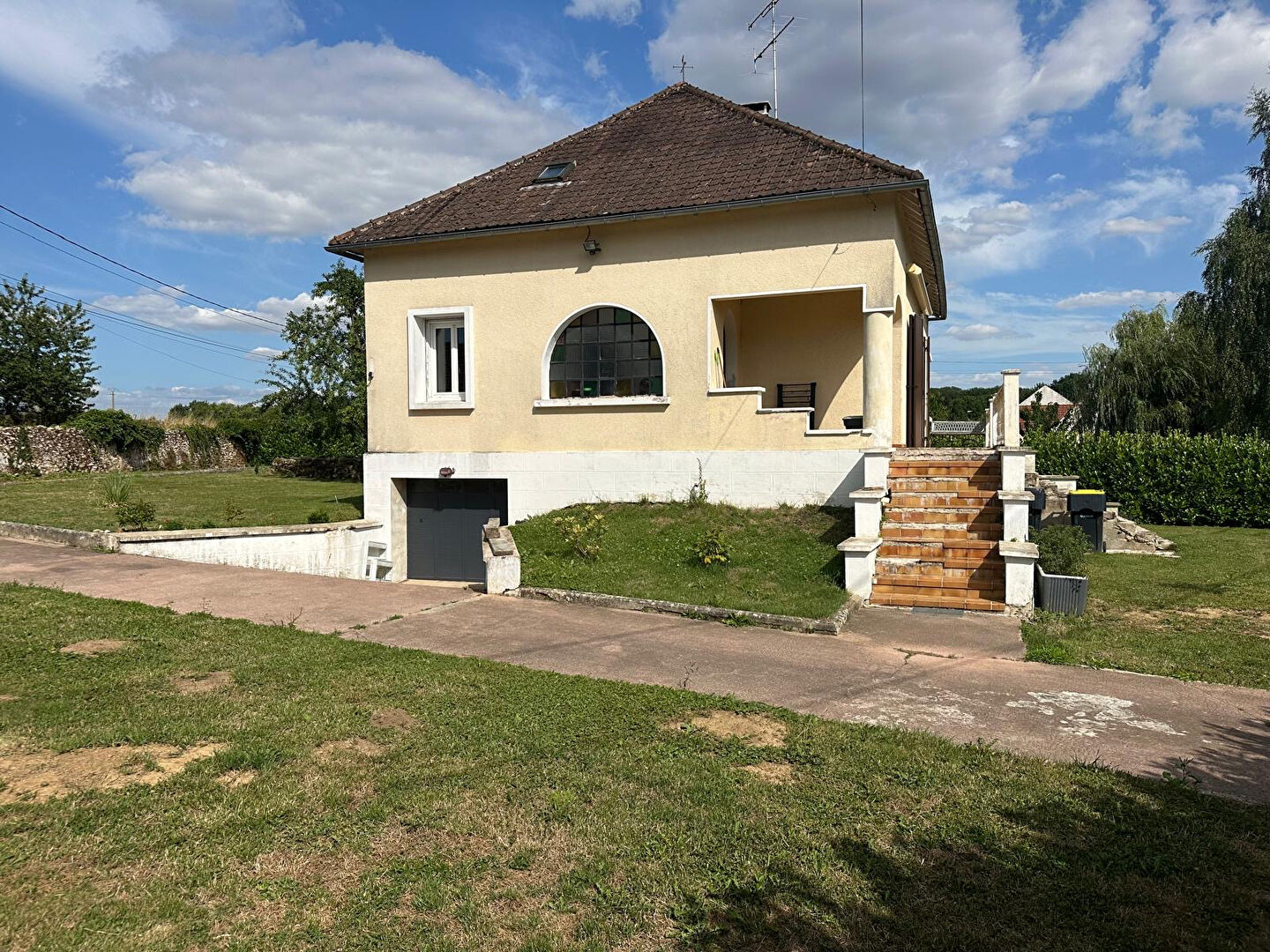 Charmante Maison à Vendre ! Parfaite pour Votre Famille !