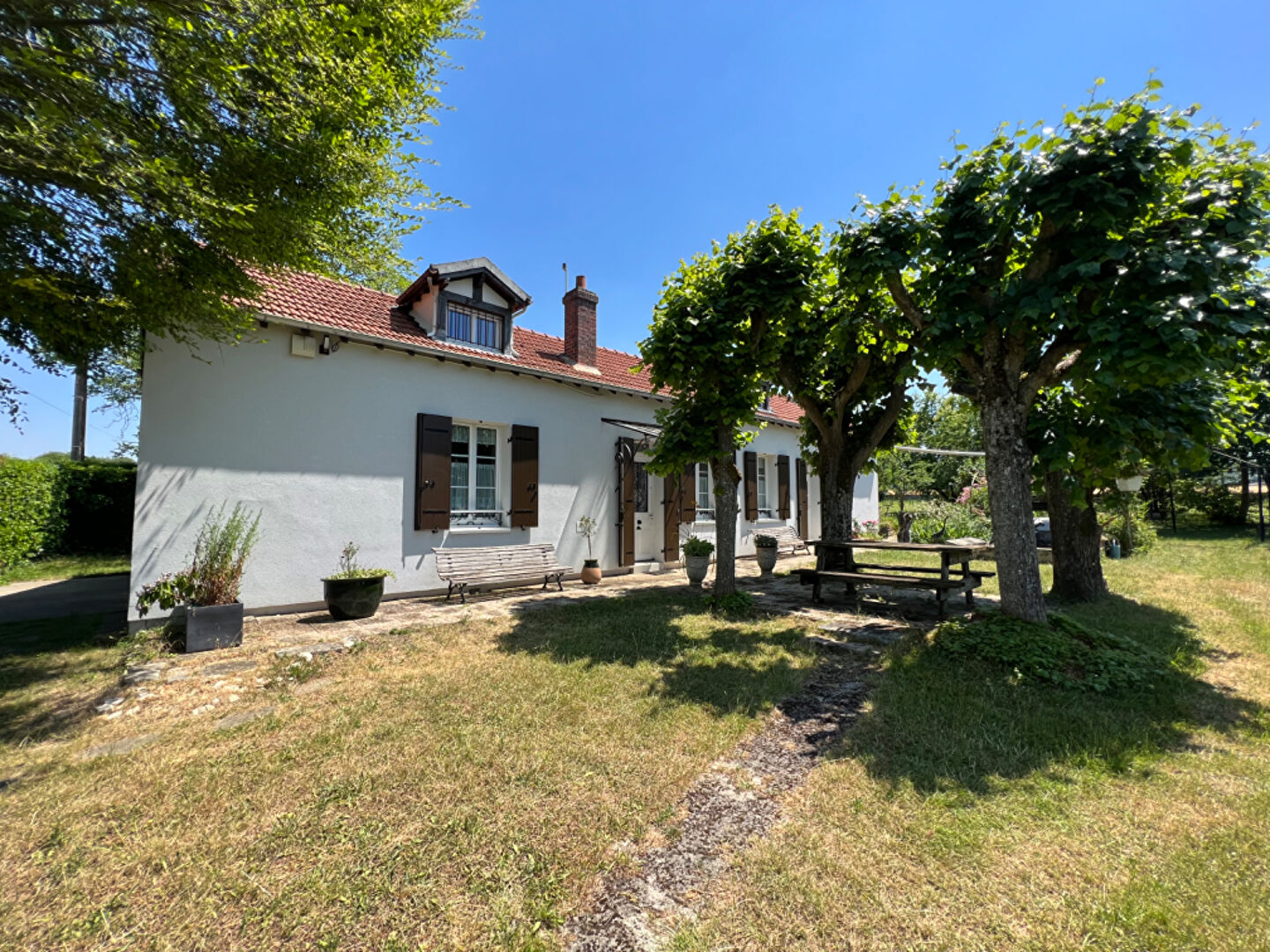 Photo BELLE MAISON DE PLAIN PIED À DEUX PAS DE LA GARE image 1/6