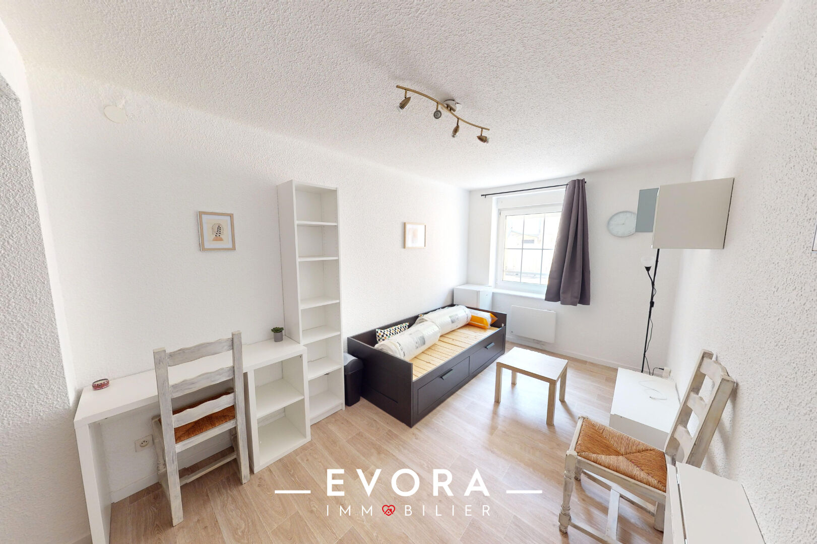 Agence immobilière de ZAKARI NAILI Rombas - Evora Immobilier