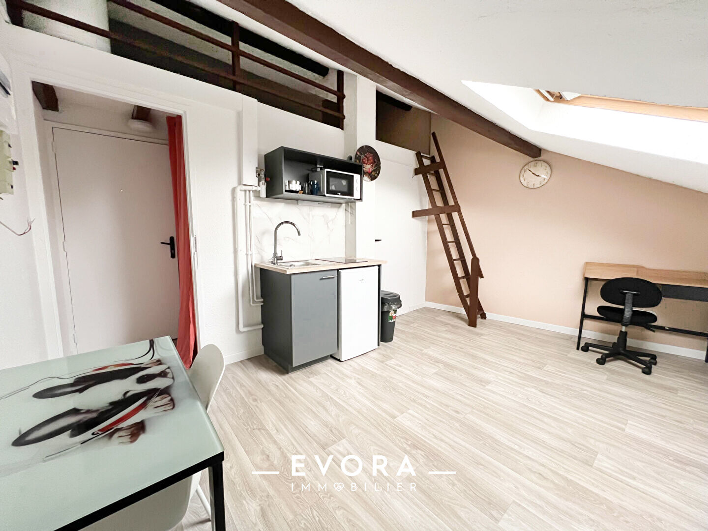 Agence immobilière de ZAKARI NAILI Rombas - Evora Immobilier