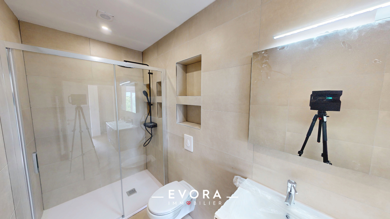 Photo Appartement avec terrasse, parking et jardinet - VITRY SUR ORNE image 5/6