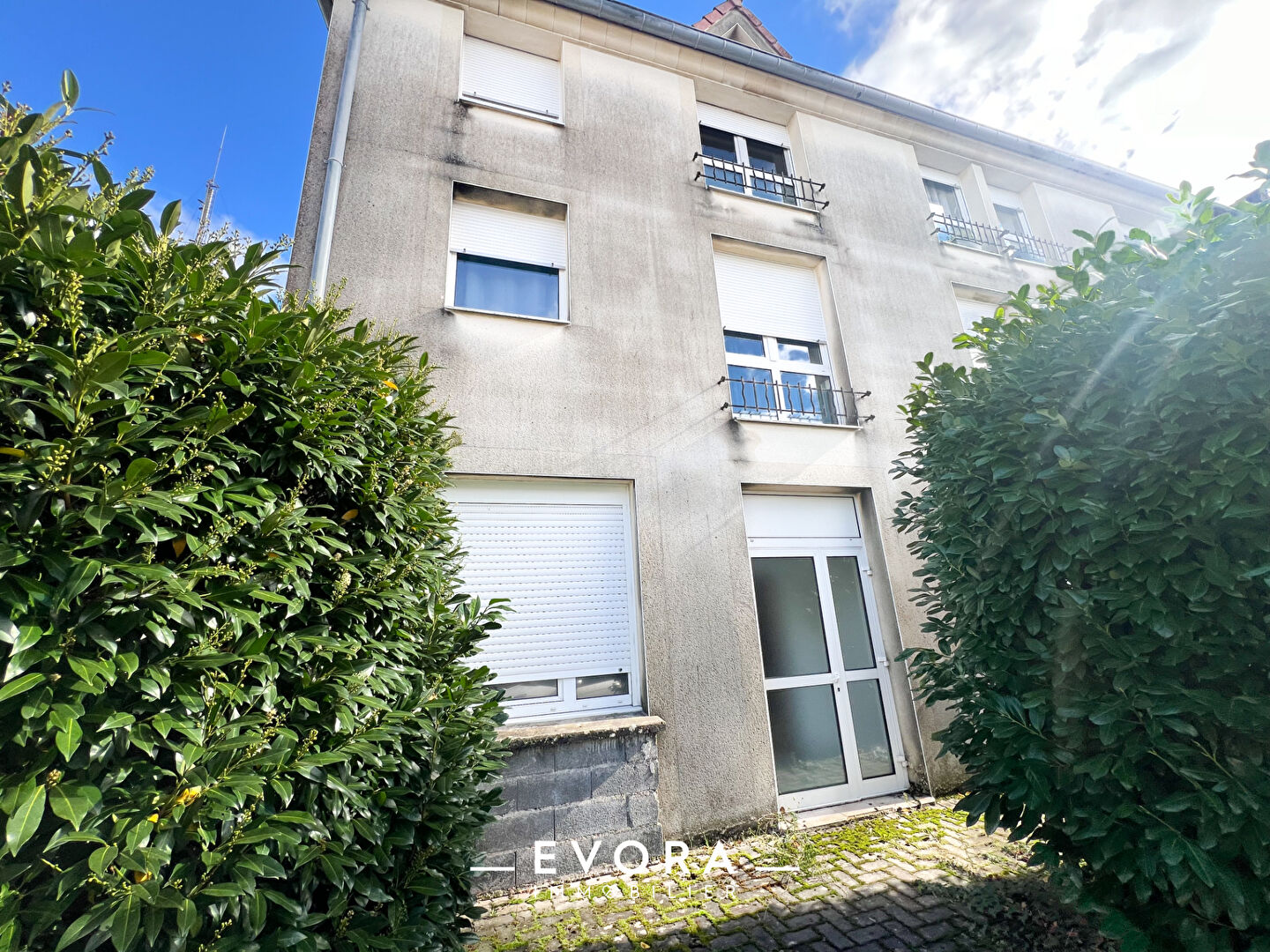 Photo Appartement / Plateau - REZ DE JARIN 133,50 m2 - FEY image 3/3