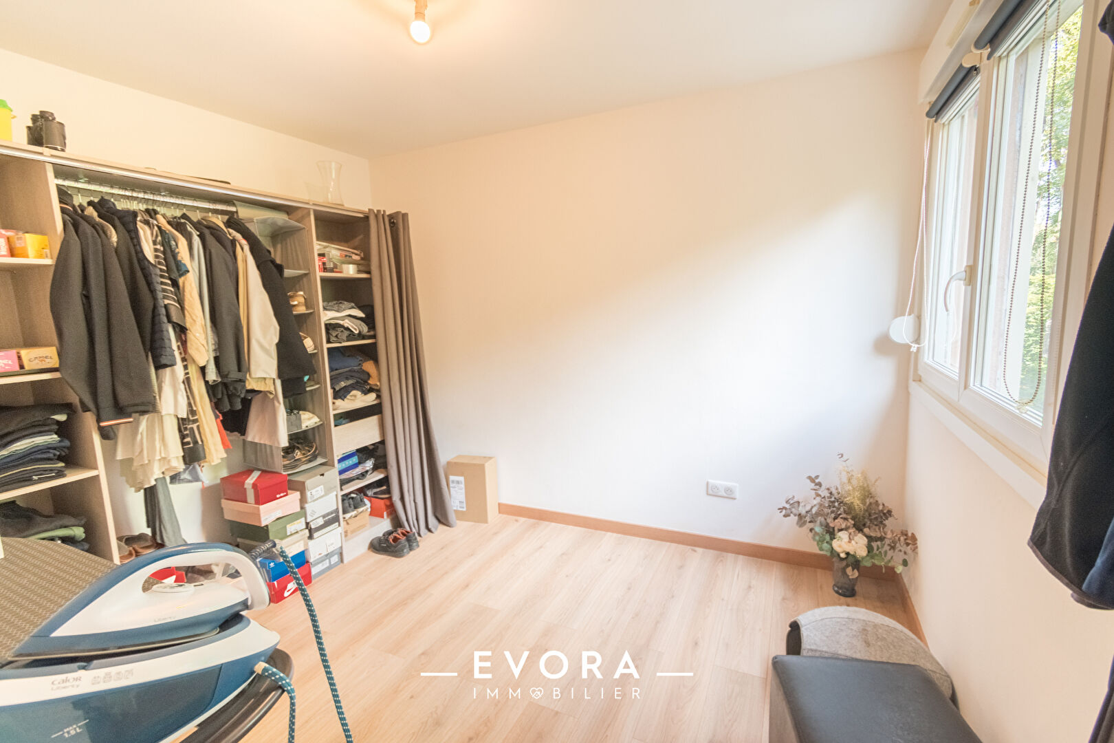 Photo À vendre ? Superbe F4 en lisière de forêt - Balcon - Garage image 6/6