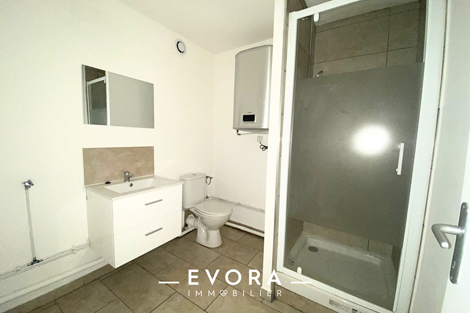 Photo Metz ville - Studio meublé 1 pièce de 34,32 m2 image 4/4