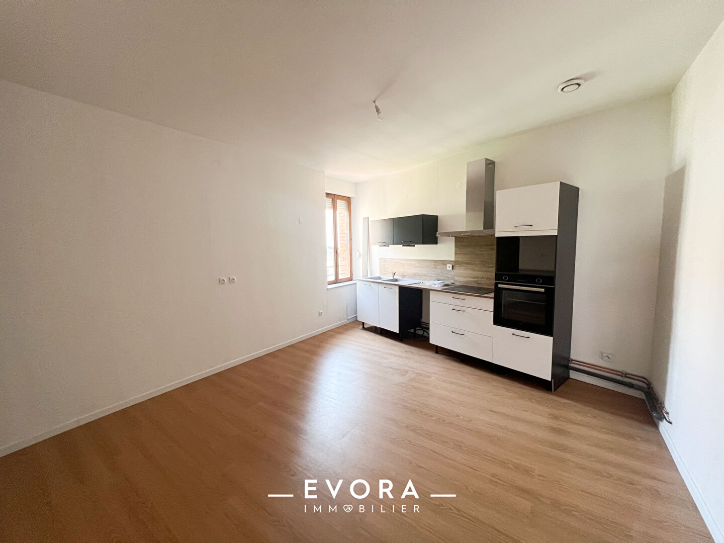 Photo IMMEUBLE - INVESTISSEMENT SÉCURISÉ - Rentabilité 10 % image 4/6