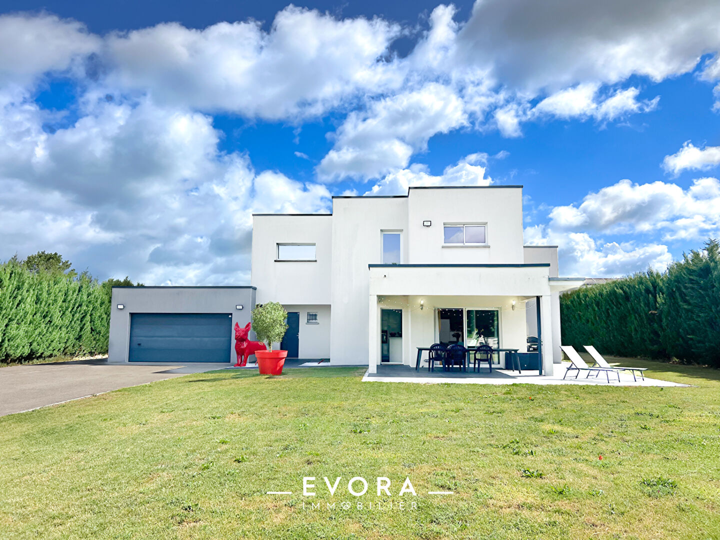 Agence immobilière de ZAKARI NAILI Rombas - Evora Immobilier
