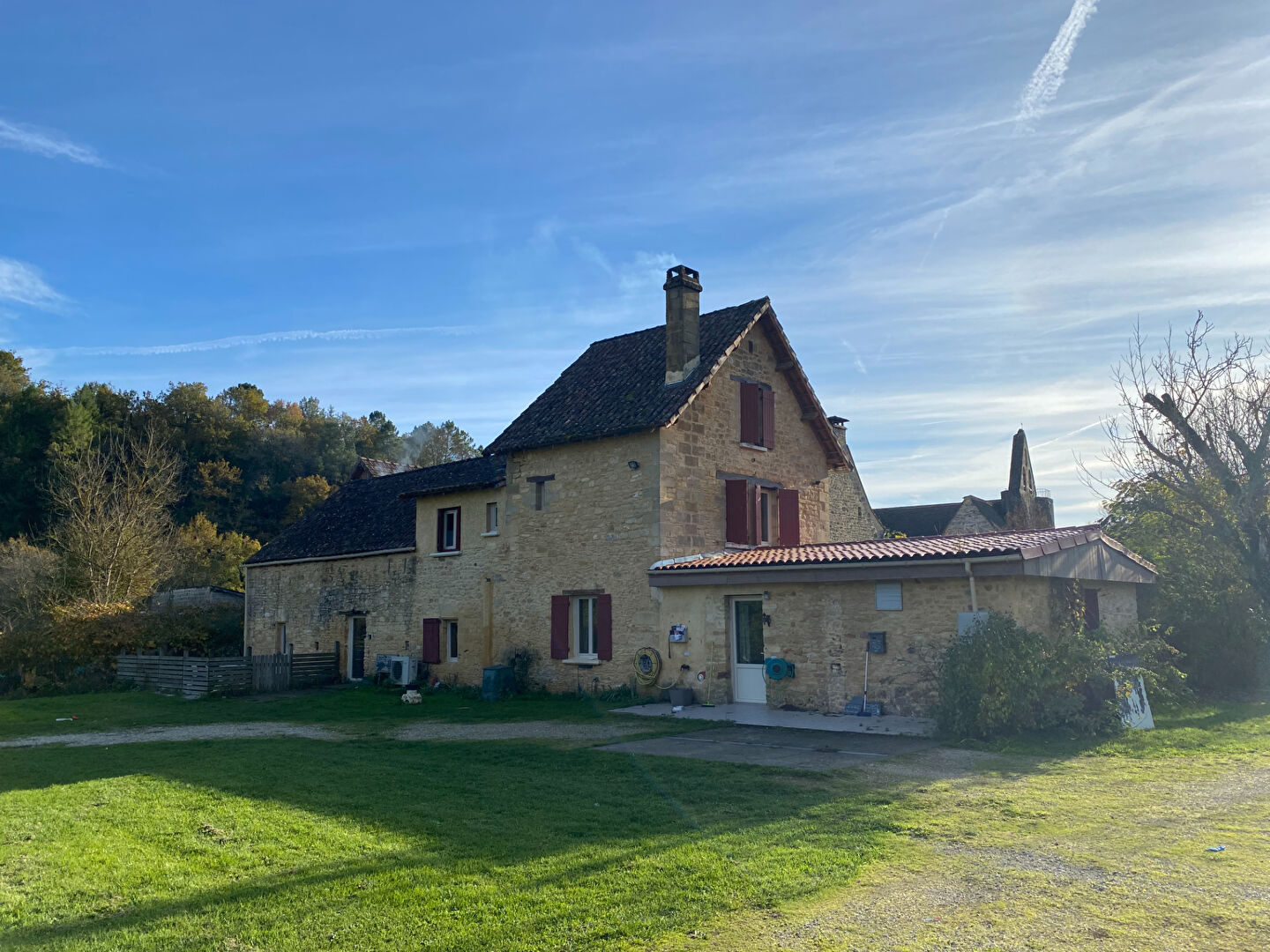 Photo Propriété de charme toute en pierre du Périgord  225 m² image 1/6
