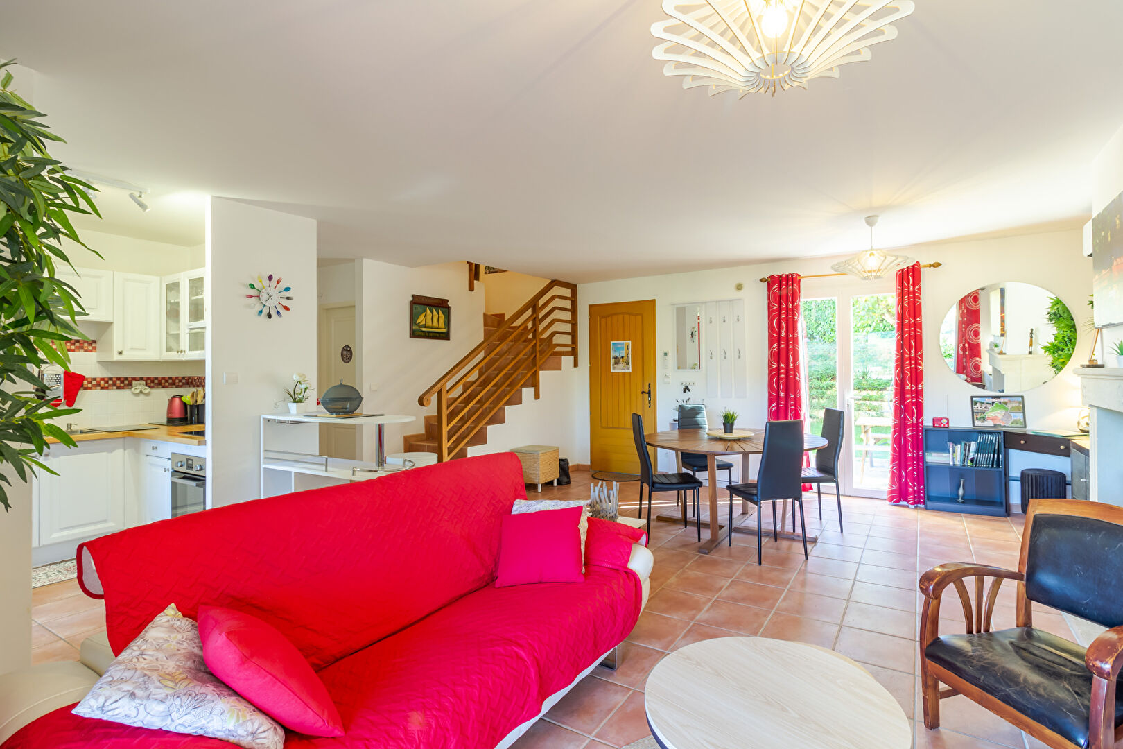 Photo Maison entièrement rénovée avec une belle vue image 3/6