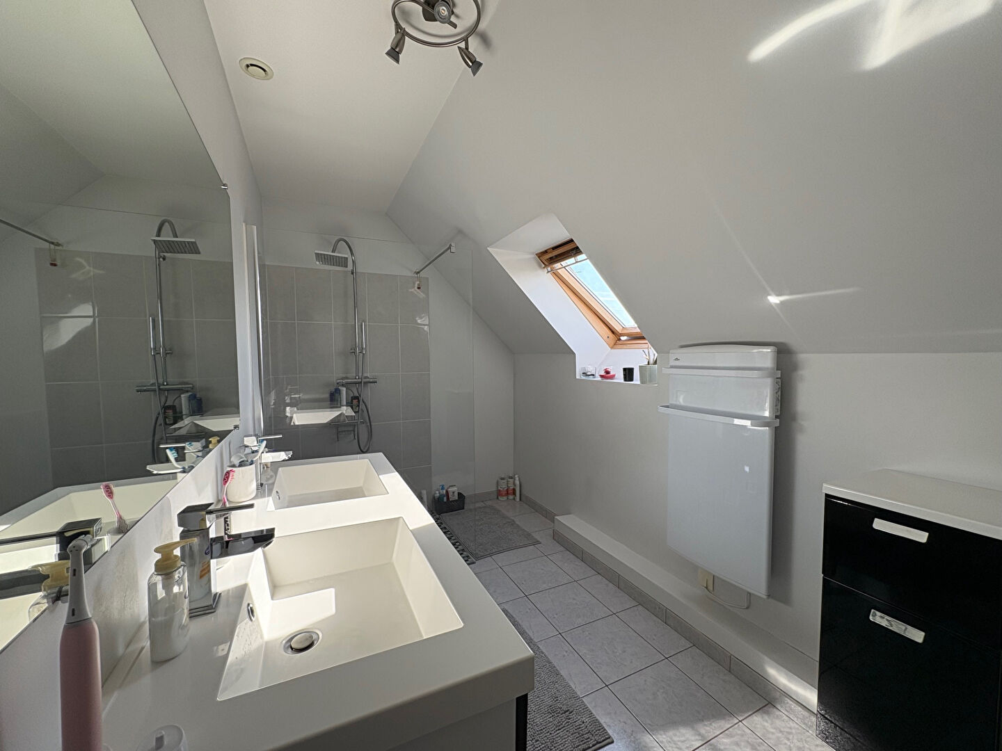 Photo Magnifique maison de qualitée ! image 6/6