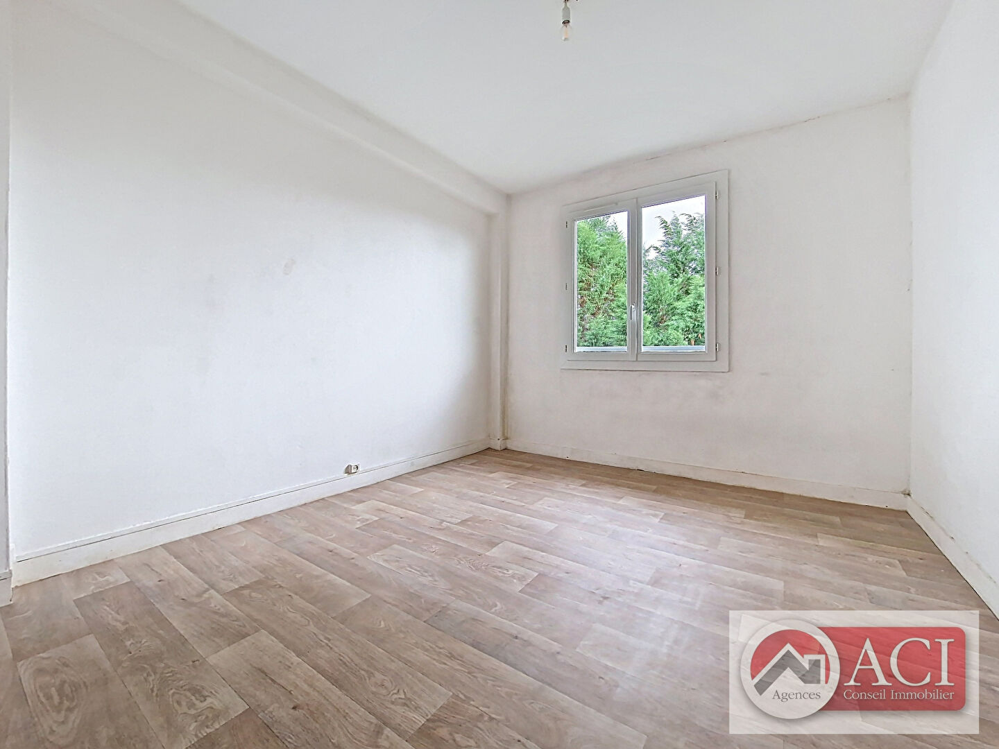 Photo Appartement Gisors  3 pièce(s) 62m² image 6/6
