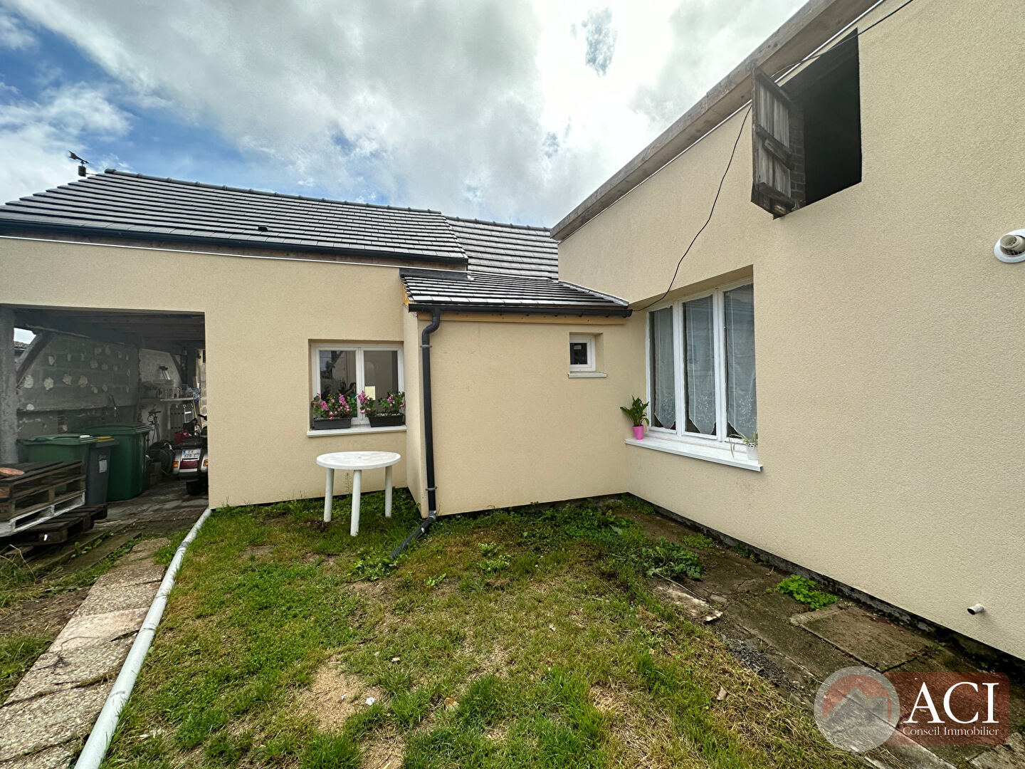 Photo Maison pr ste genevive6 pièce(s) 127 m2 image 4/6