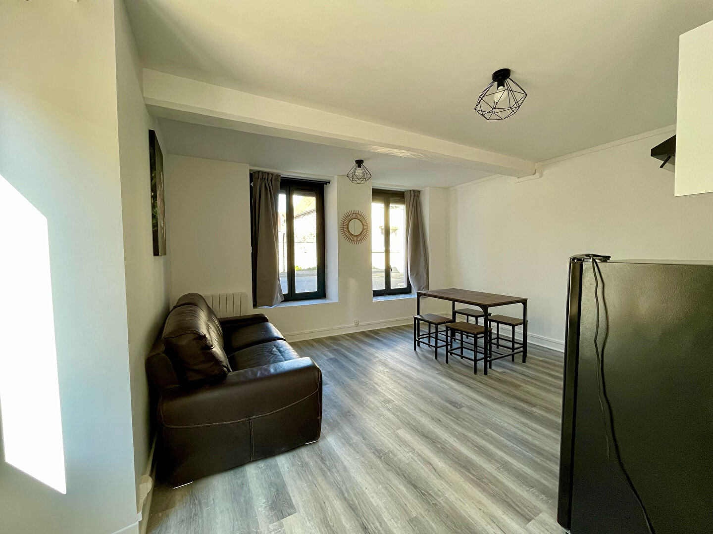 Photo Studio meublé Chaumont RDC image 2/4