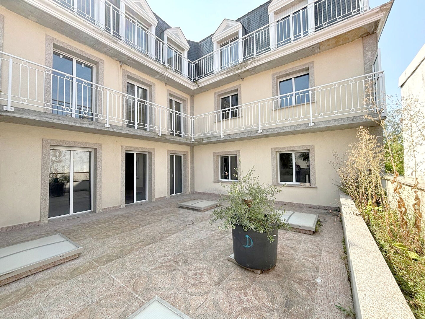 Agence immobilière de GROUPE JBL (ACI) - ACI IMMOBILIER DEUIL LA BARRE
