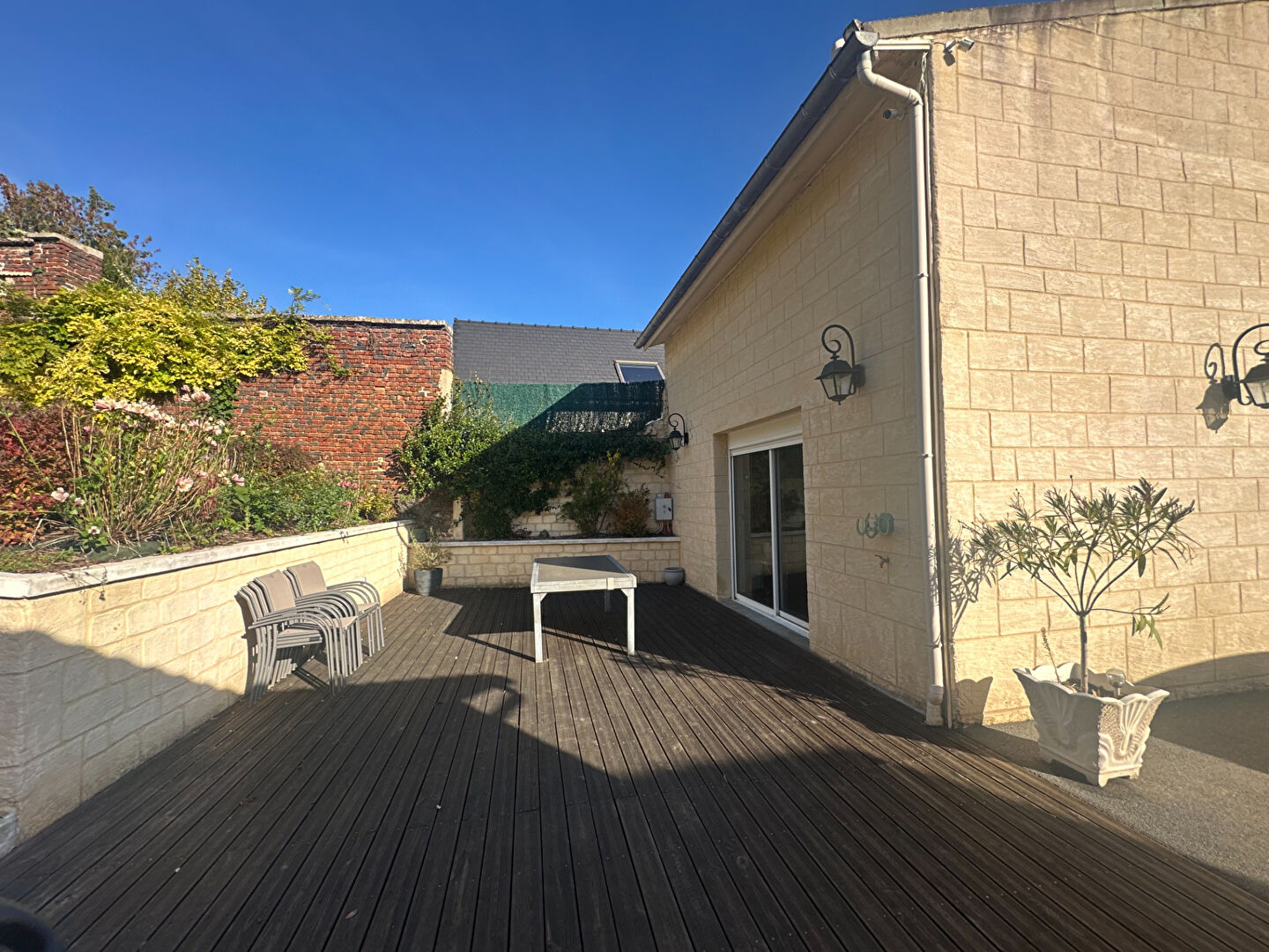 Agence immobilière de GROUPE JBL (ACI) - ACI IMMOBILIER BORNEL