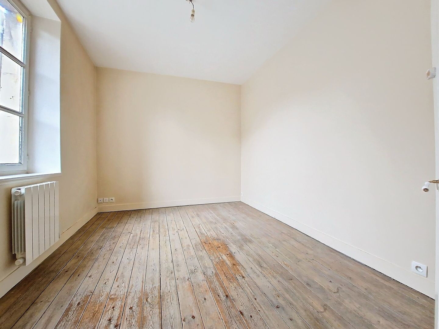 Photo MAGNY PROCHE image 3/6