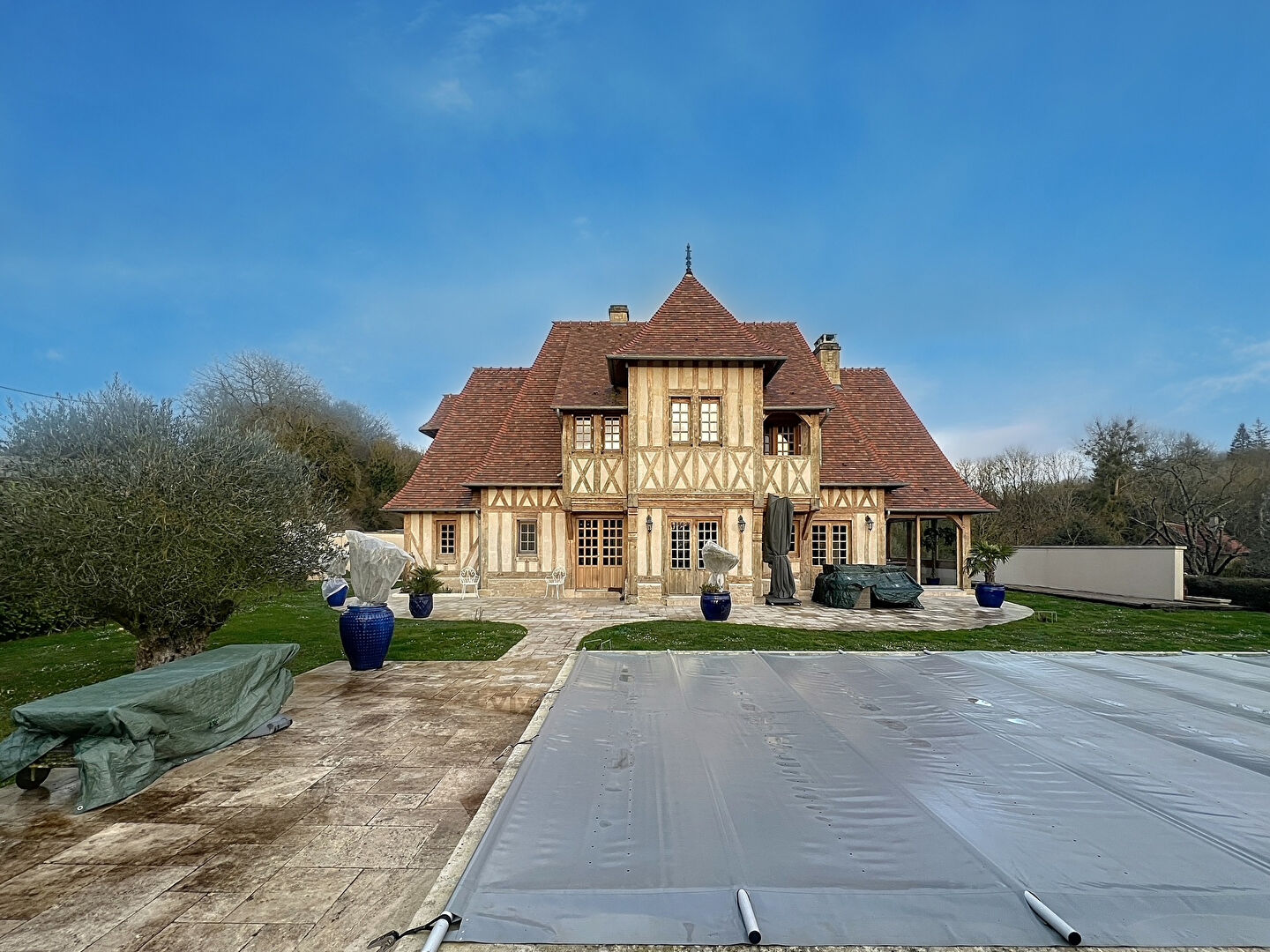 Agence immobilière de ACI-IMMOBILIER ETREPAGNY