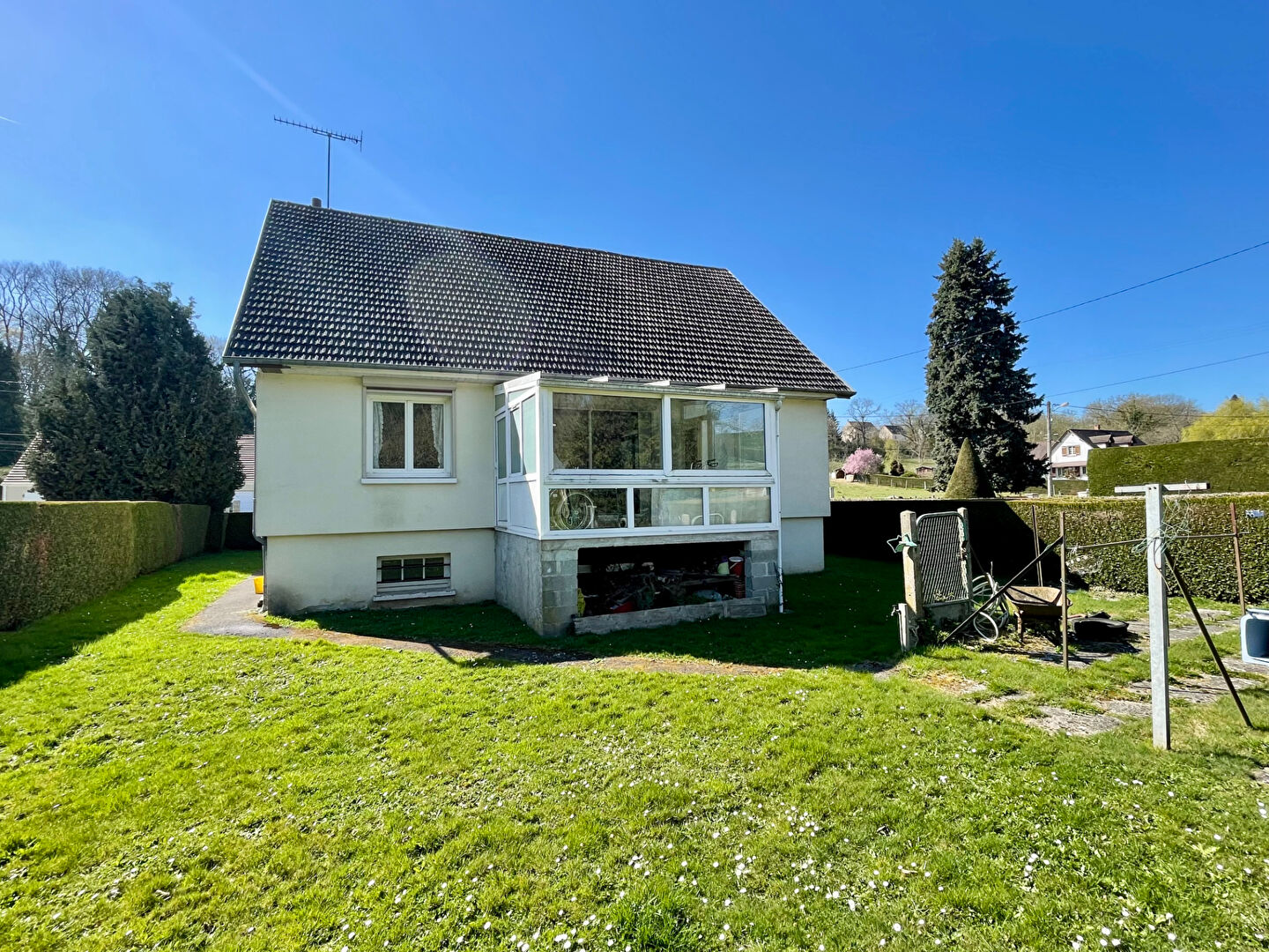 Photo PROCHE CHAUMONT EN VEXIN ! image 2/6