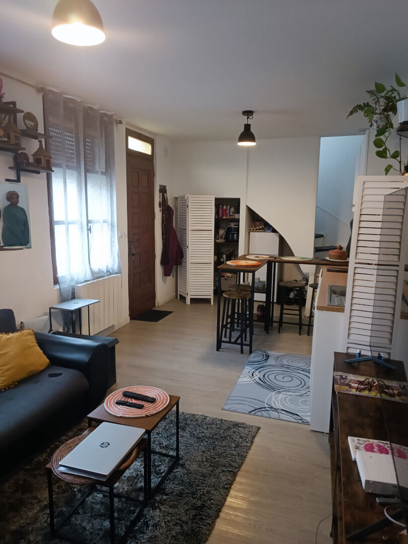 Photo Maisonnette  A 9KM DE MERU image 1/6