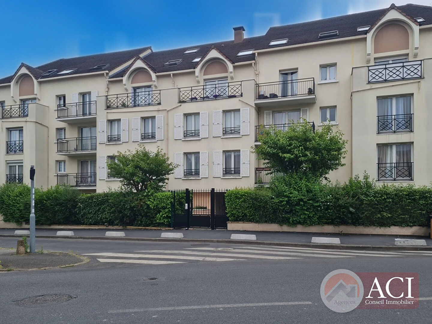 Agence immobilière de GROUPE JBL (ACI) - ACI IMMOBILIER MONTMAGNY