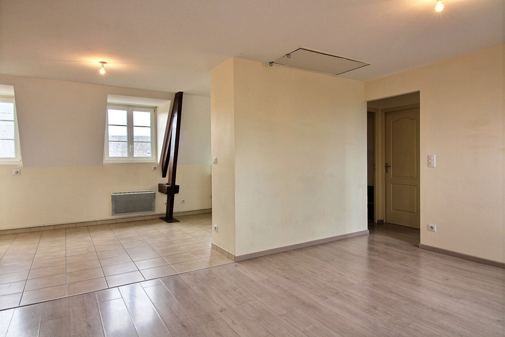 Photo Immeuble Etrepagny 8 pièce(s) 182 m2 image 5/5