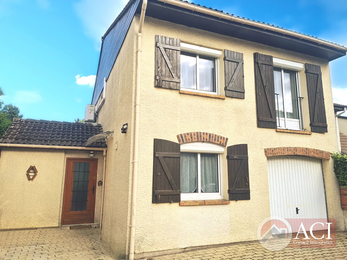 Agence immobilière de GROUPE JBL (ACI) - ACI IMMOBILIER MONTMAGNY