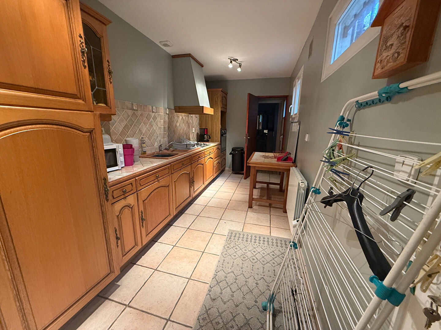 Photo Ensemble immobilier avec 3 lots - Fort potentiel d'aménagement ou d'investissement image 4/6