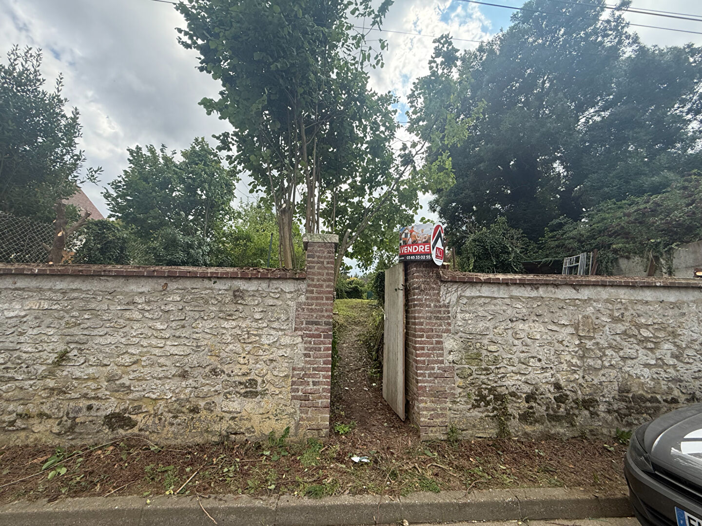 Photo Terrain 500 m2 image 2/2