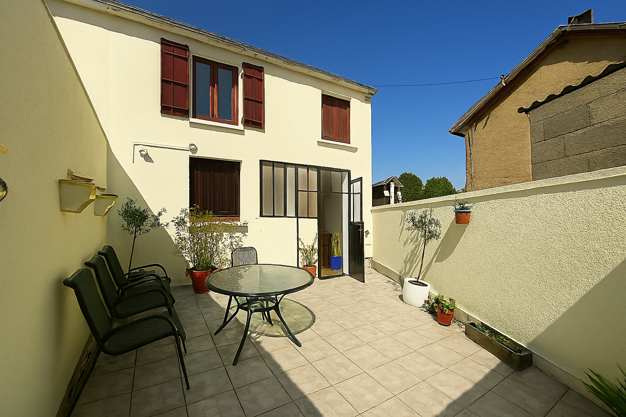 Agence immobilière de GROUPE JBL (ACI) - ACI IMMOBILIER BORNEL