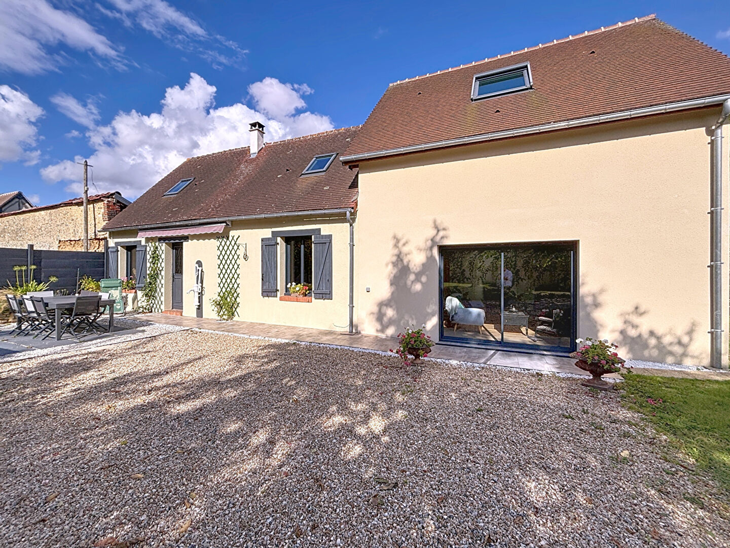 Agence immobilière de GROUPE JBL (ACI) - ACI IMMOBILIER CHARS