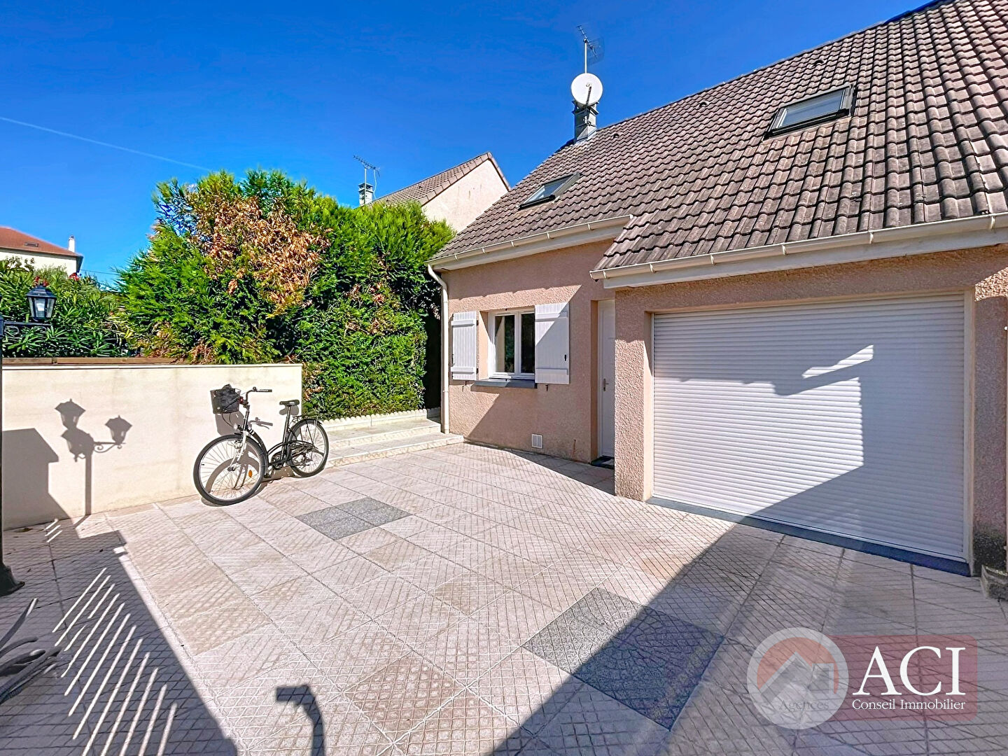 Agence immobilière de GROUPE JBL (ACI) - ACI IMMOBILIER MONTMAGNY