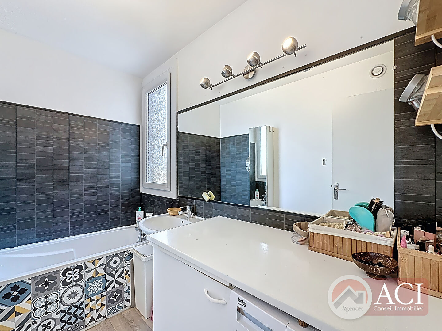 Photo Appartement Epinay Sur Seine 4 pièce(s) 82 m2 image 6/6