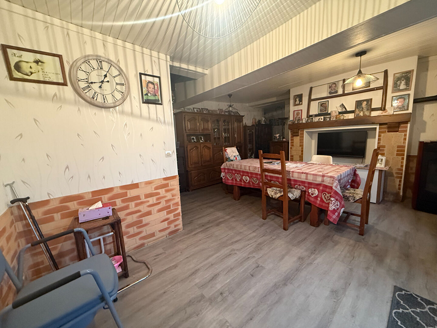 Photo Ensemble immobilier avec 3 lots - Fort potentiel d'aménagement ou d'investissement image 6/6