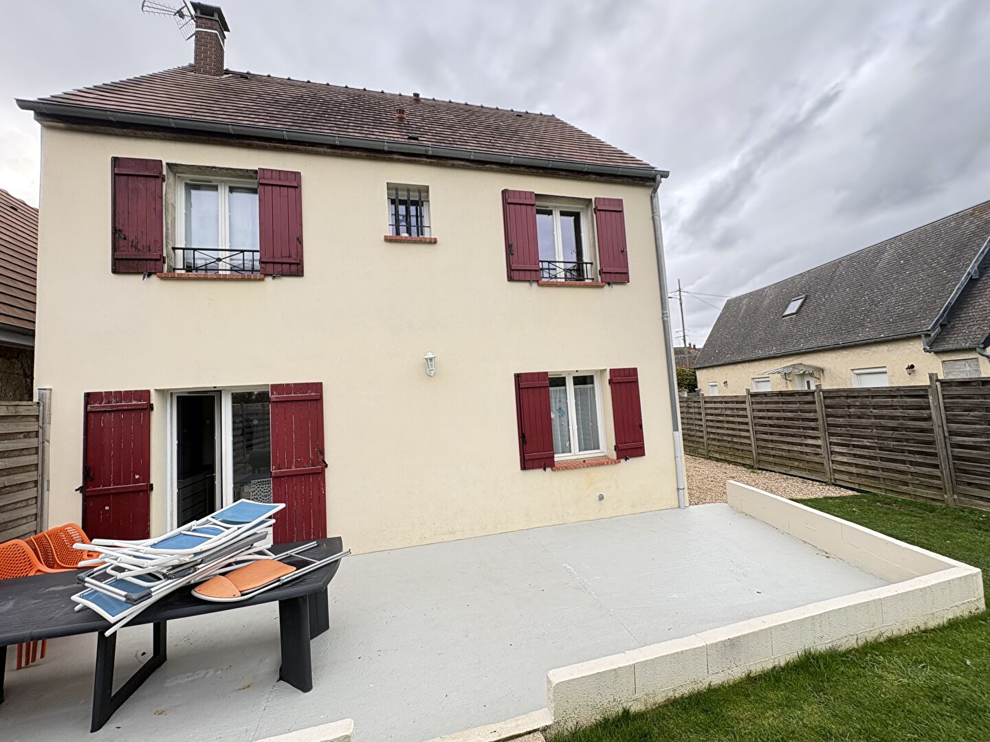 Photo Maison familiale idéalement située à Sainte-Geneviève !!! image 2/6