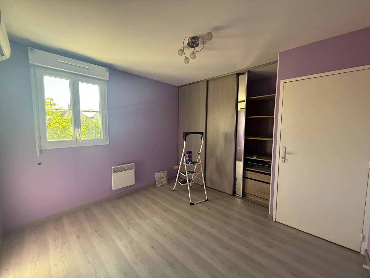 Photo Maison  A 11 KM DE BORNEL image 6/6