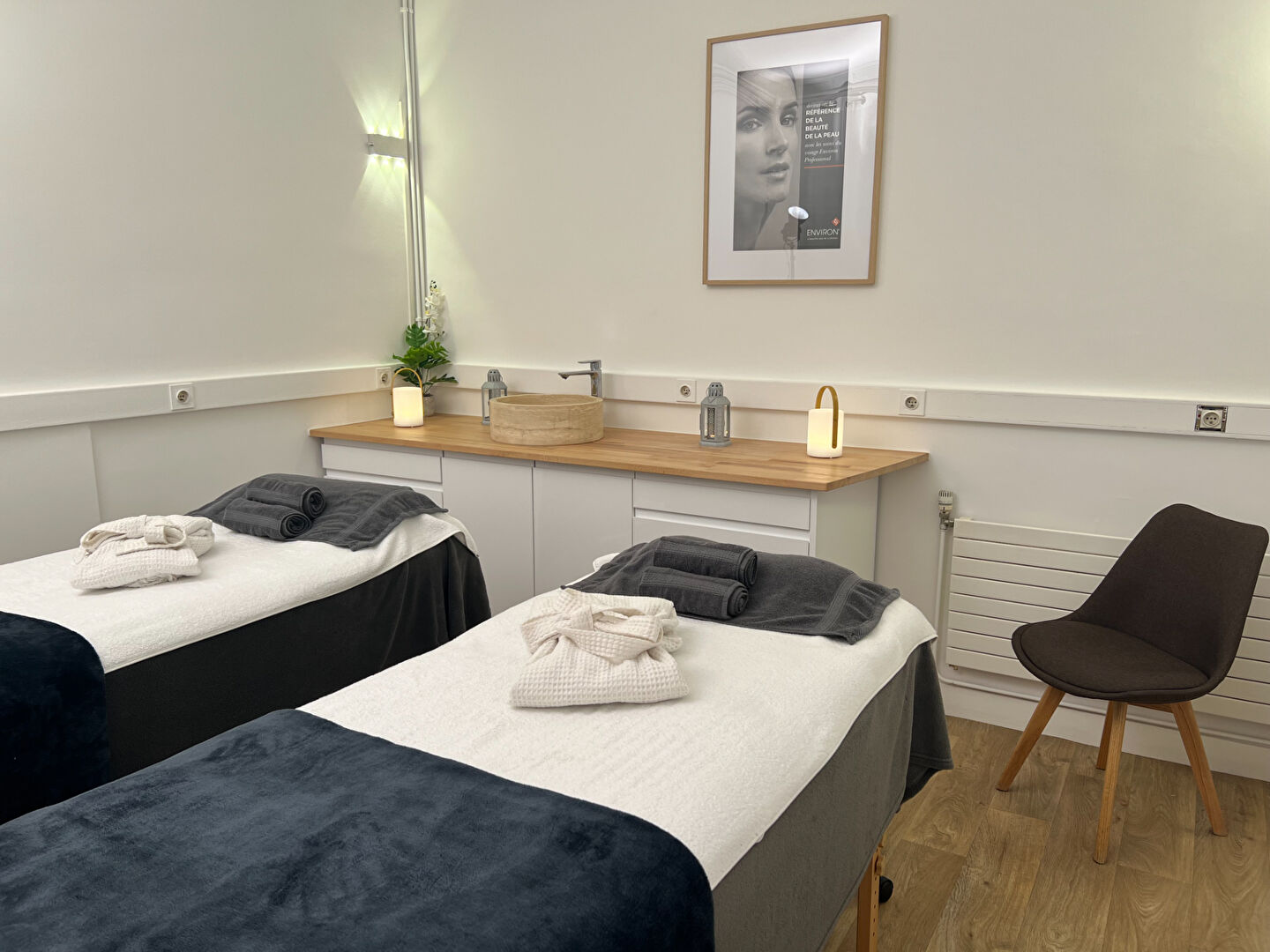 Photo INSTITUE DE BEAUTÉ Enghien Les Bains 7 pièce(s) 120 m2 image 2/6