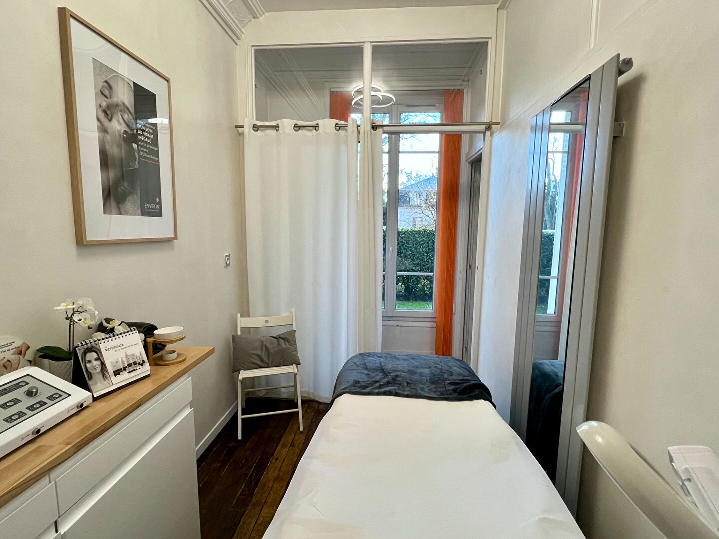 Photo INSTITUE DE BEAUTÉ Enghien Les Bains 7 pièce(s) 120 m2 image 6/6